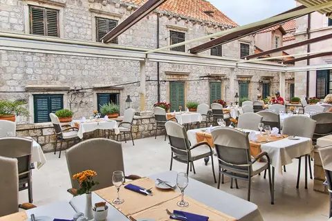 The Pucic Palace in Dubrovnik — foto 7