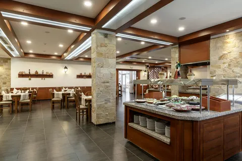 Hotel AluaSun Helios Beach in Obzor — foto 21