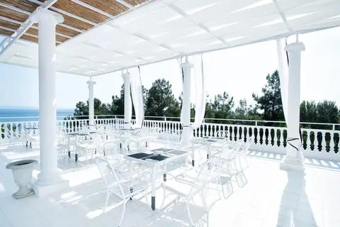 Bianco Olympico Beach Resort in Βατοπέδι — foto 20