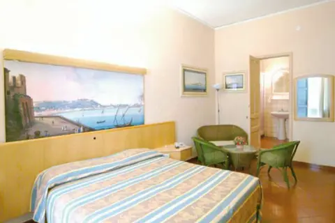 Rex Lifestyle Hotel in Napels, foto 7