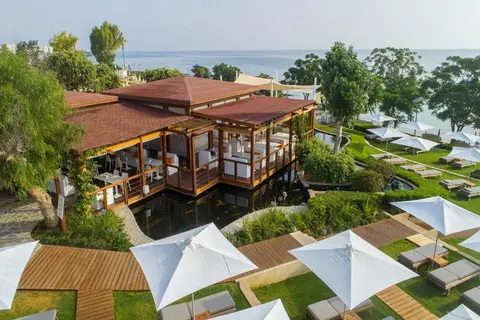 Capo Bay Hotel in Παραλίμνι — foto 15
