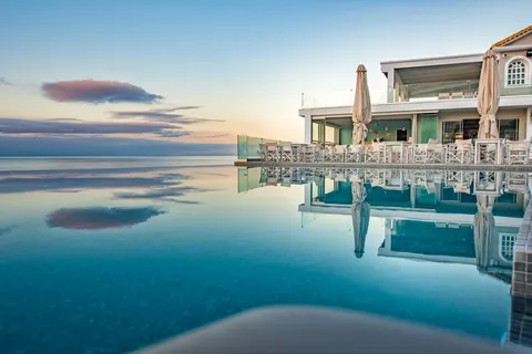 Alexandra Beach Resort & Spa foto 2