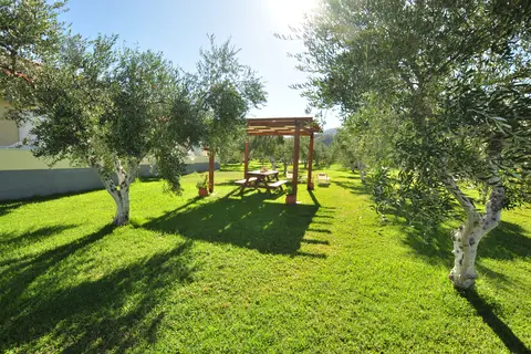 Liberty's Studios in Αχαράβη — foto 11