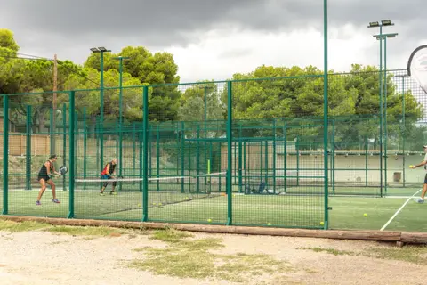 Holacamp Sitges Garrofer in Sitges — foto 12