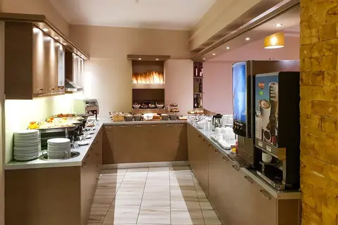 Hotel Yannis Corfu in Ypsos — foto 15