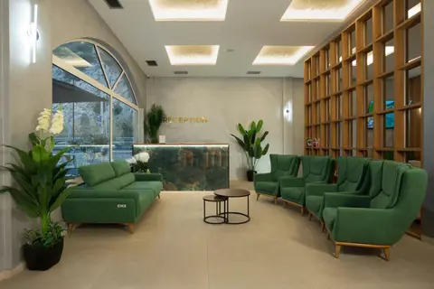 Sunset Hotel in Durres — foto 19