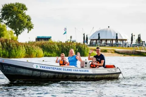 Vakantiepark Eiland van Maurik foto 52