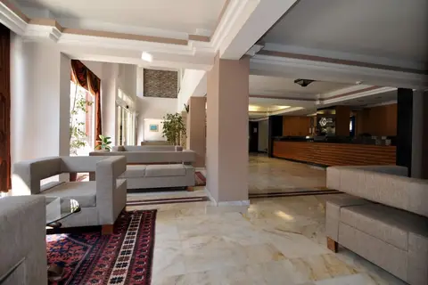 Surtel in Kusadasi — foto 18