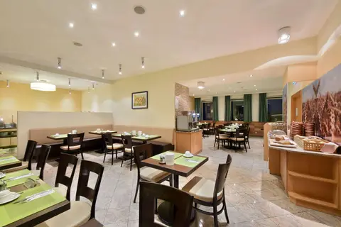 Hotel Lucia in Wenen — foto 14