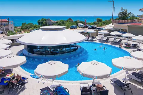 The Dome Luxury Hotel in Λιμενάρια — foto 2