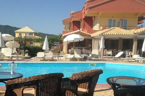 Blue Sea Hotel in Άγιος Γεώργιος — foto 13