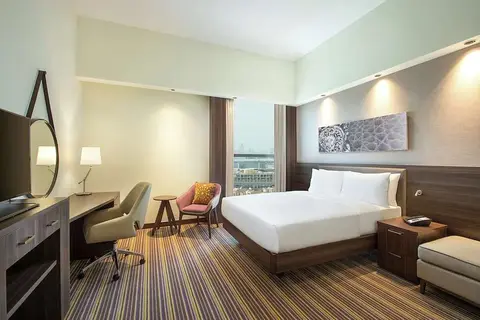 Hampton by Hilton Dubai Airport Hotel in Dubai — foto 11