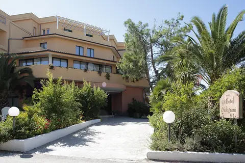 Hotel I Melograni in Vieste — foto 3