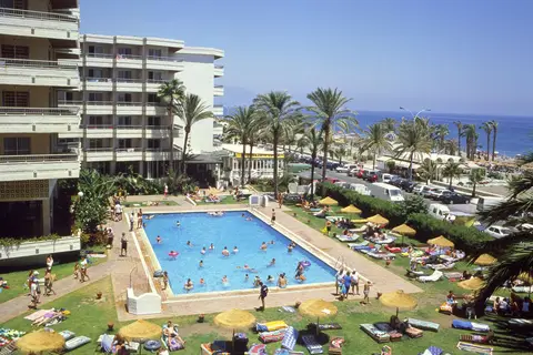 Hotel Apartamentos Bajondillo in Torremolinos — foto 26