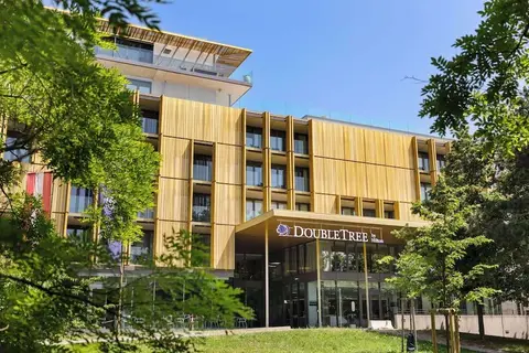 DoubleTree by Hilton Vienna Schonbrunn in Wenen — foto 17
