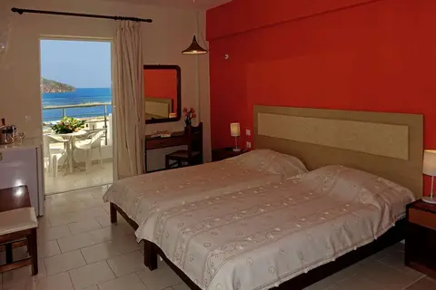 Hotel Iolkos in Karpathos Municipal Unit, foto 3