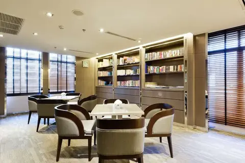 Centre Point Hotel Chidlom in Bangkok — foto 11