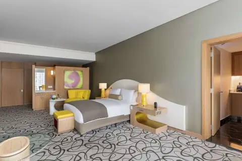 Sofitel Dubai Downtown in Dubai — foto 16
