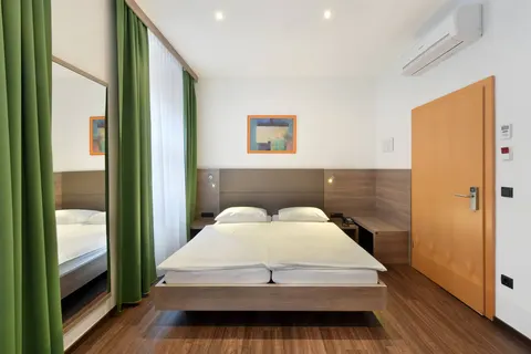 Hotel Lucia in Vienna — foto 4