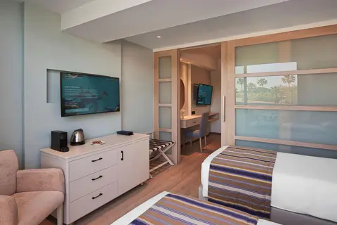 Hotel Olympic Lagoon Resort Paphos in Paphos — foto 20