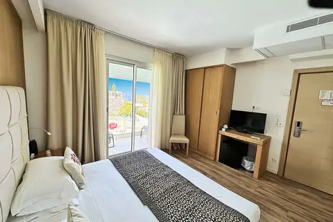 Hotel Revellata in Calvi — foto 4
