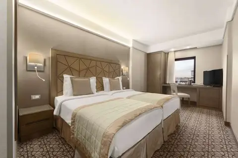Ramada by Wyndham Istanbul Taksim in Beyoğlu — foto 23