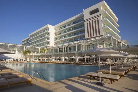 Constantinos The Great Beach Hotel in Παραλίμνι — foto 19