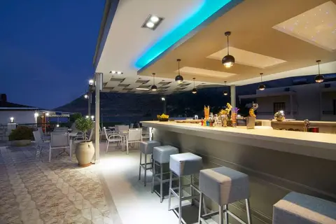 Amalia Appartementen in Βλυχάδα — foto 9