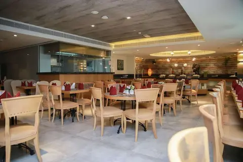 Hotel Versailles in ديرة — foto 7