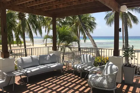 Coconut Court Beach Hotel in Christchurch — foto 6