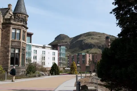 Chancellors Court in Edinburgh — foto 2