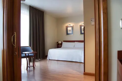 Hotel Zentral Gijón Rey Pelayo in Gijon — foto 23