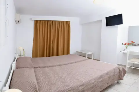 Koni Village Hotel in Δημοτική Ενότητα Μαλίων — foto 27