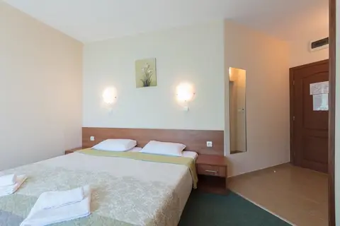Hotel L&B in Несебър — foto 2