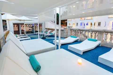 R2 Bahia Cala Ratjada Design Hotel in Cala Rajada — foto 16