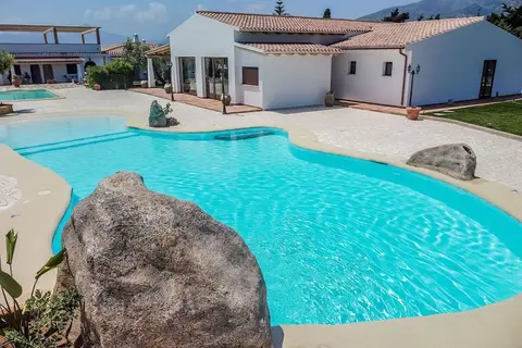 Sisula Country Hotel & Spa in Orosei