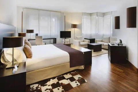 Rafaelhoteles Atocha in Madrid, foto 30