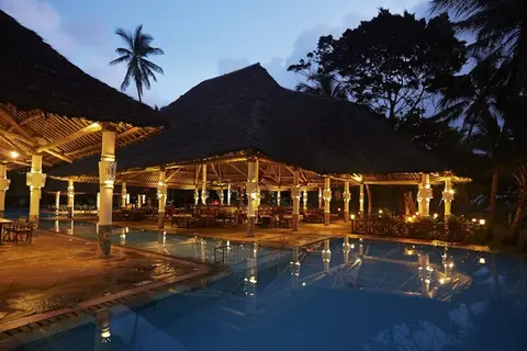 Neptune Village Beach Resort & Spa in Kinondo ward — foto 3