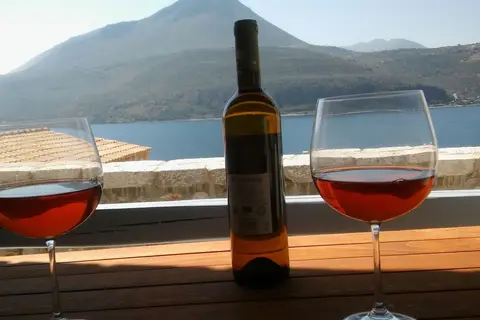 En Plo Luxury Suites in Δημοτική Ενότητα Οιτύλου — foto 8