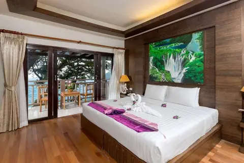 Secret Cliff Resort Phuket in Karon, foto 14