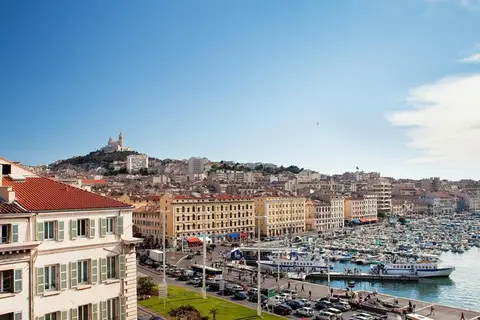 Escale Oceania Vieux Port in Marseille — foto 4