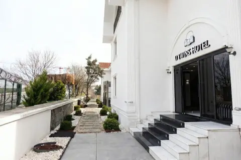 D Twins Airport Hotel in İstanbul — foto 9