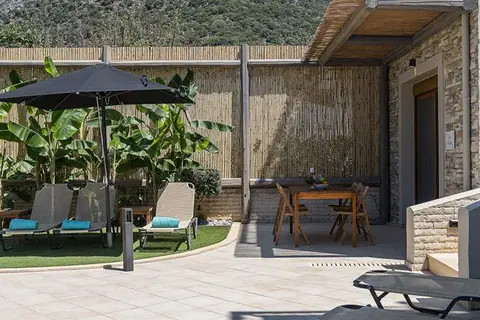 Pantheon Villas & Suites in Βλυχάδα — foto 4