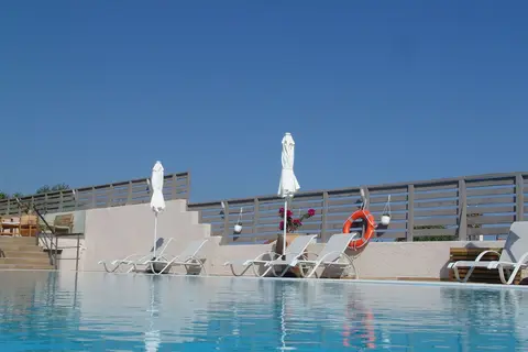 Ivory Hotel in Θεολόγος — foto 2