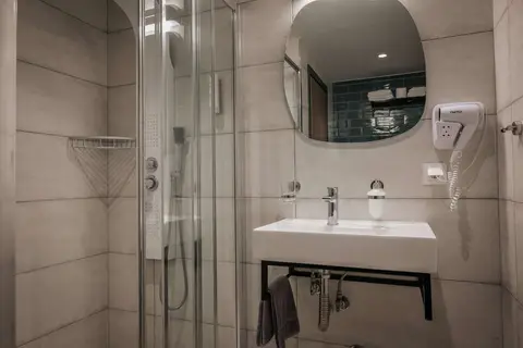 Elizabeth Queen Luxury Rooms in Κατερίνη — foto 12
