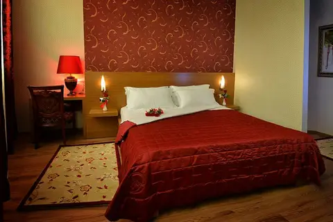 Hotel Austria in Tirana — foto 24
