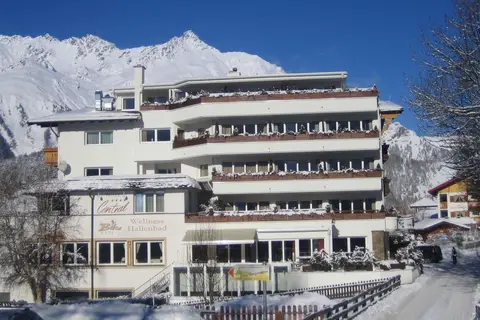 Hotel Alpen Comfort Hotel Central in Nauders