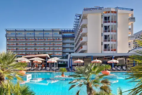 Bibione Palace Suite Hotel in Rome — foto 10