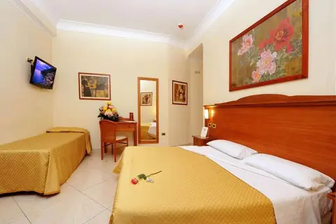 Buono Hotel in Napels, foto 14