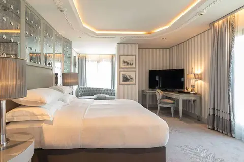 Wyndham Grand Istanbul Kalamis Marina Hotel in İstanbul — foto 20